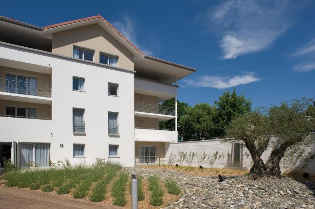 Domitys Les Cles D'Or Aparthotel Orthez Kültér fotó